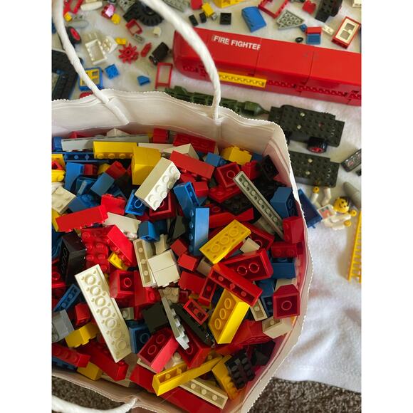 Lot of Legos Original Structors Ship Wheels Boat Lego Characters - Picture 1 of 16